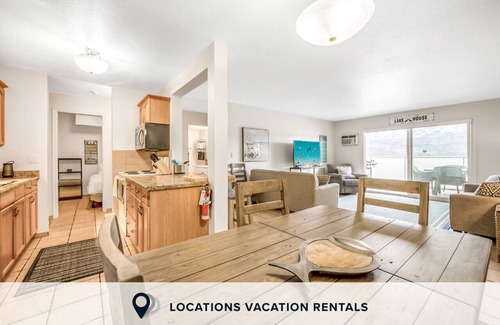 Central Okanagan Apartment | The Lakeside Condo #202