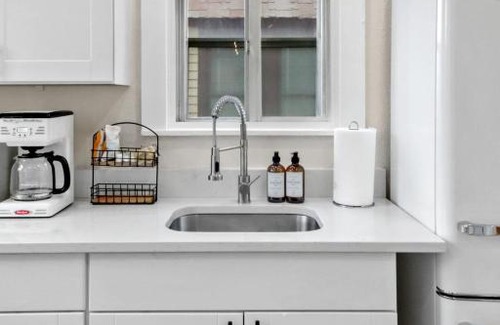 Edgewater House | The Lakewood Belle: Family Friendly Home 10 minutes to Downtown!