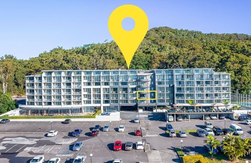 Nelson Bay Apartment | The Landmark, 211/61B Dowling Street - Resort Style holiday with pool, games room & restaurant