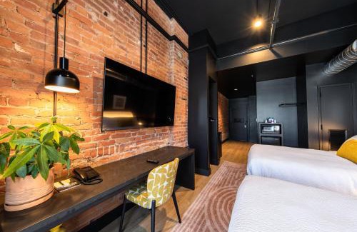 Deadwood Hotel | The Landmark Hotel & Casino