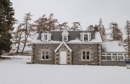 Kingussie Cottage | The Larches
