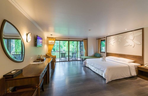 Khuekkhak Hotel | The Leaf On The Sands by Katathani - SHA Extra Plus