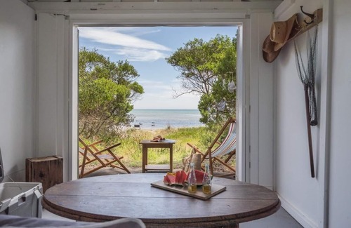 Capel Sound Cottage | The Leaning Tree - Little blue beach house and beach-box on the bay