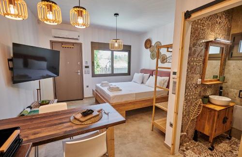 Spata-Artemida Resort | The lemon house