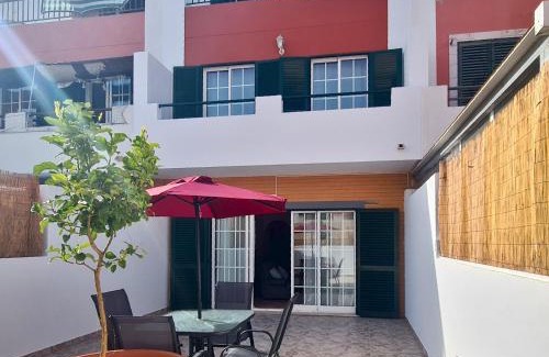 Olhao House | The lemon yard house, 3 bedrooms, patio and barbecue, in Olhão