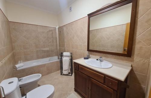 Olhao House | The lemon yard house, 3 bedrooms, patio and barbecue, in Olhão