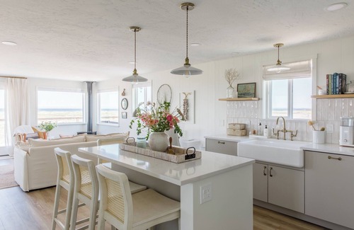 Sequim Cottage | The Light Keeper's Cottage - Newly Renovated, 5-acre Private Waterfront Retreat