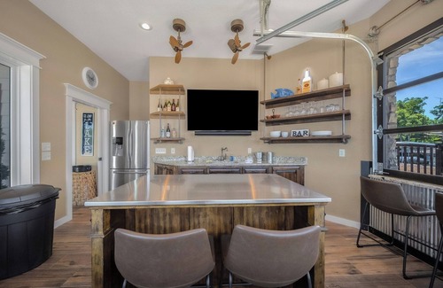Osage Beach House | The Lighthouse - Amazing 7,000 SF Home - Private Heated Pool & Golf Course