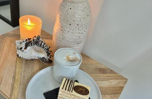 Noordwijk Cabin | The Lighthouse Cabin