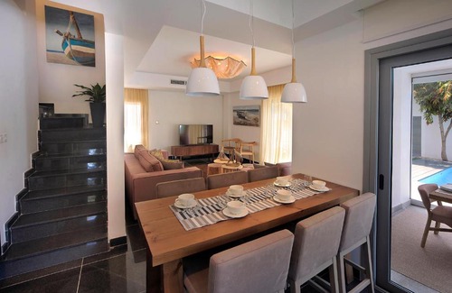 Pervolia Villa | The Lighthouse Villas