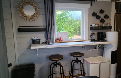 Barry's Bay Boat Rental | The Lily Pad Vacation Rentals
