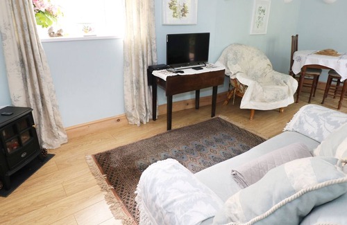 Stackpole Cottage | THE LITTLE DAIRY, pet friendly, character holiday cottage in Pembroke