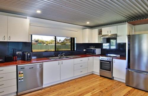 Currarong House | The Lobster Pot