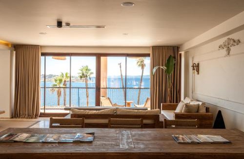 Cesme Hotel | The Local House Ayasaranda