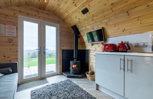 Leek Cabin | The Lodge at Brambles Farm
