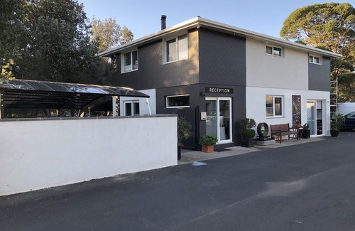 Broulee Hotel | The Lodge Broulee