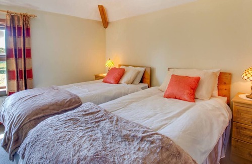 Llanfaglan House | The Lodge in Caernarfon