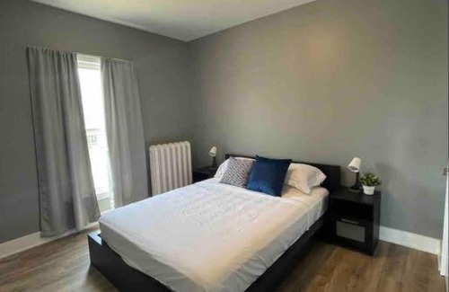York - Haig Apartment | The Loft 3 BEDS 1 BATHS
