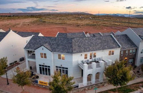 Hurricane House | The Loft at Sand Hollow