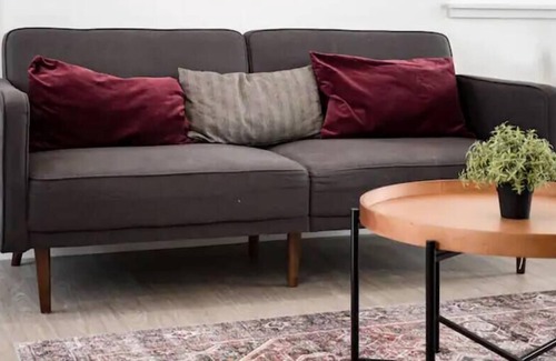 Olde Towne East Apartment | The Loft @ Columbus Center 2