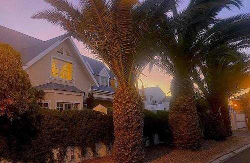 Sunset Beach House | The Loft House