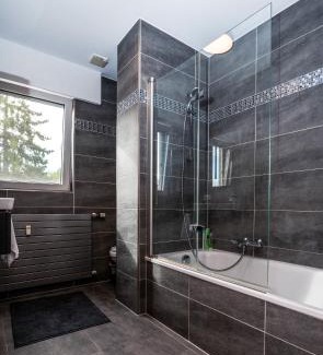 Bridel Apartment | The Loft sleeps 4