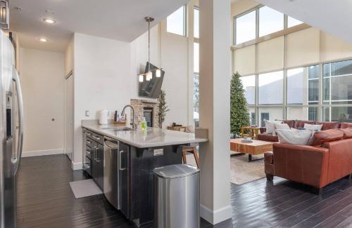 Brian Head House | The Lofts #9d - Ski-inout With Private Hot Tub