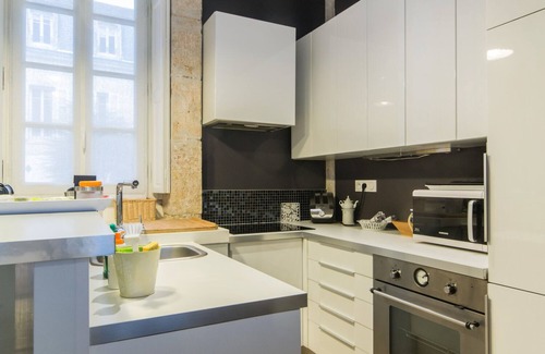Old Town Apartment | The Loisy - A very smart spot in the heart of Dijon for up to 4 people