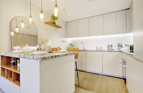 Peninsula Apartment | The London O2 Retreat – Stylish Comfort Near The O2 Arena