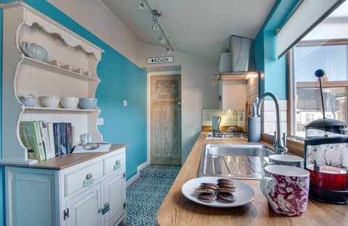 Hinderwell House | The Long Row - Three Bedroom House, Sleeps 6