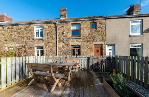 Hinderwell House | The Long Row - Three Bedroom House, Sleeps 6