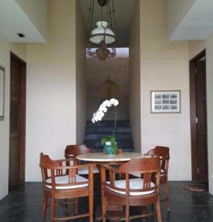Bukit House | The Longhouse, Jimbaran - Bali