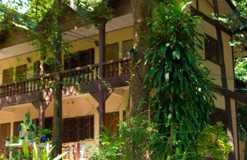 Rayong House | The Lost Resort