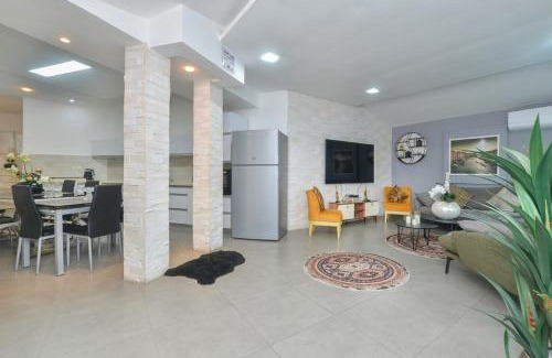 Ya'ara Villa | The Lotus Mansion