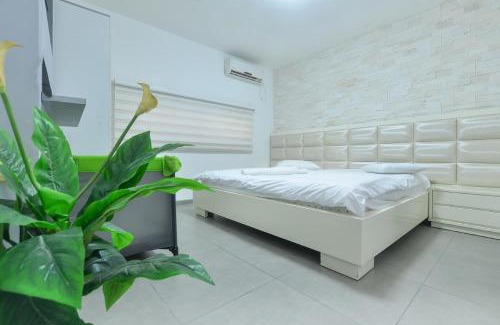 Ya'ara Villa | The Lotus Mansion