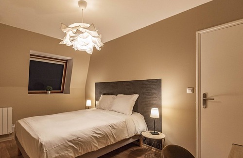 Epernay Apartment | "The Louis Pasteur 6" PREMIUM