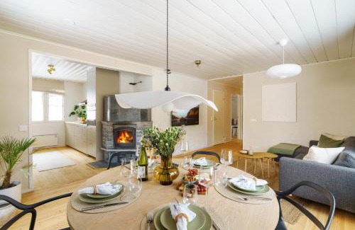 Rovaniemi Apartment | The Luna Lounge, villa with sauna