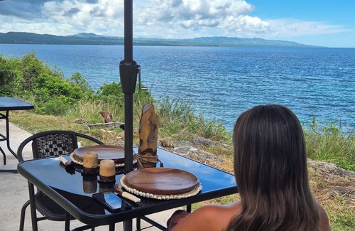 Dauis Villa | The luxury of feeling at home
