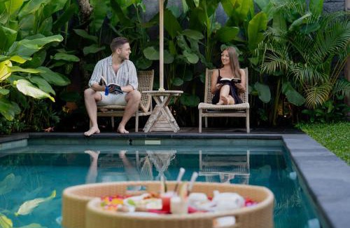 Blahbatuh Villa | The Macaw Ubud Green Uma Villa
