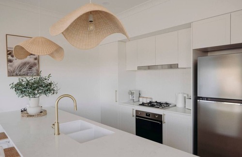 Dubbo House | The Macquarie House - Dubbo