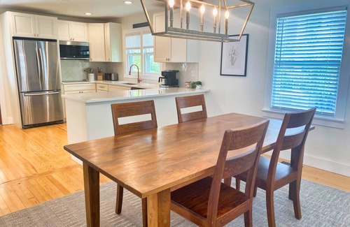 Cape Charles House | The Madison Suite - Chesapeake Properties