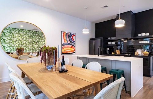 Germantown Apartment | The Magnolia - AvantStay | 52 Bedrooms, Sleeps 156