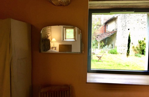 Cry House | The "Maison de Coeur" CHARMING House & Garden -Village & River- Ideal for Family