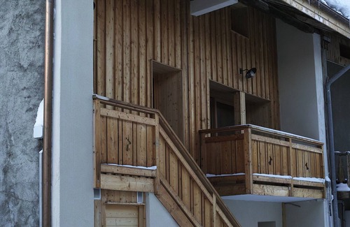 Champagny-en-Vanoise House | The MaiZon du Bois - The Bottom 70 m²