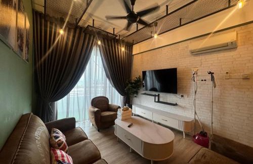 Kampung Kuchai Hotel | The Majestic Executive Suite - Ipoh