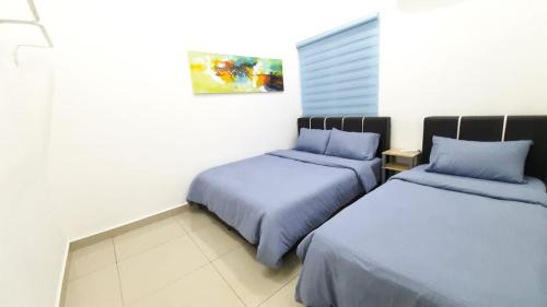 Kampung Kuchai Apartment | THE MAJESTIC IPOH B7 by ZamanJa