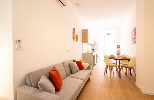 Aiora Apartment | The Maritim Serreria Apartment 01 by Florit Flats