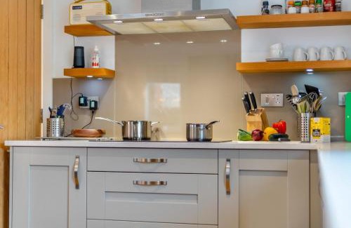 Holt House | The Marrams