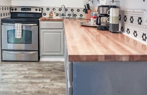 Estate East Street Apartment | The Mary Read - A Pirate’s Serenity