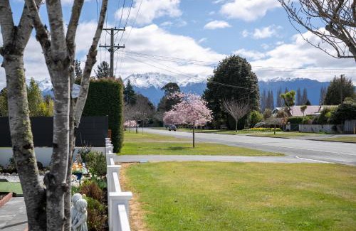 Te Anau Apartment | The Mayflower Cottage